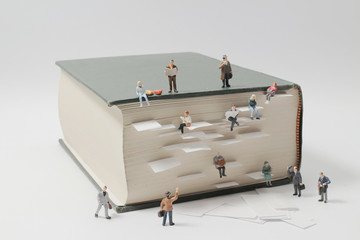 鲸鱼到底是怎样从陆地四肢动物下海进化而来？