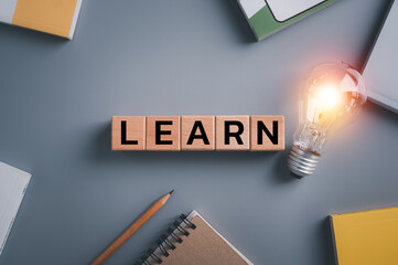 女生成考大专学什么专业好 怎么选择