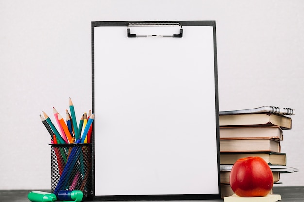 巫师3二周目鼠李草怎么扔