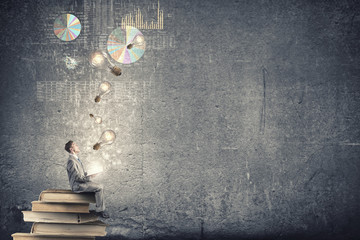 从昆明到福建坐火车到多少个小时？